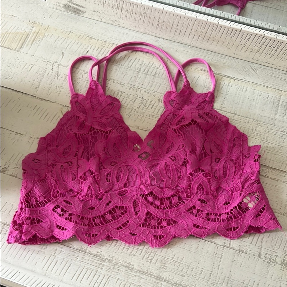 Brandy Melville Pink Lace Bralette